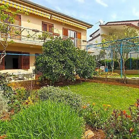 1557 Hotel 4*