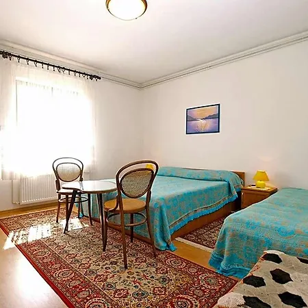 Hotel 1557
